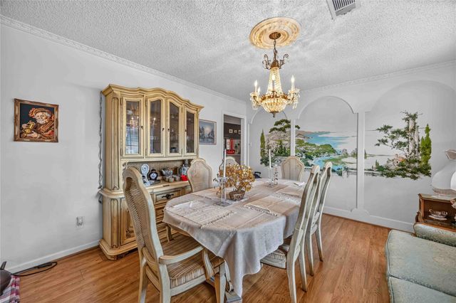 10110 Rolke Road, Houston, TX 77099