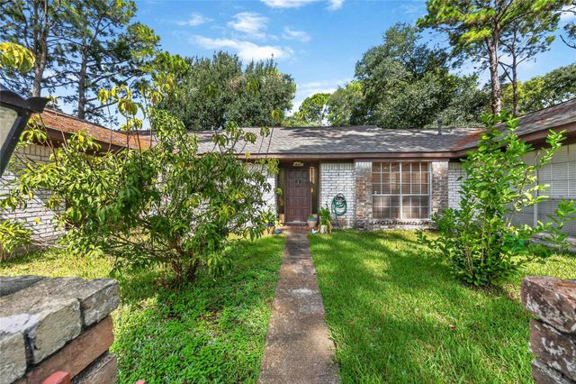 10110 Rolke Road, Houston, TX 77099