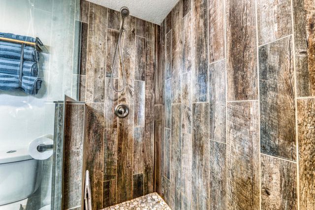 8887 Kabekona Ridge Drive NW, Walker, MN 56484