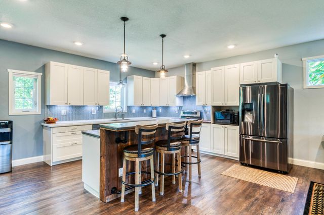 8887 Kabekona Ridge Drive NW, Walker, MN 56484