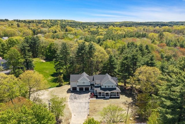 150 Fruit St, Hopkinton, MA 01748