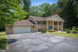 10813 WILCOX DR, Williamsport, MD 21795