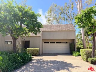 12 Moss 9, Irvine, CA 92603