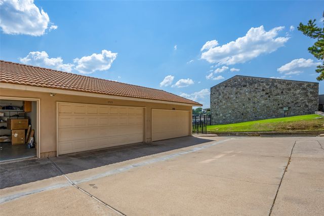 5515 Club Cove Court, De Cordova, TX 76049