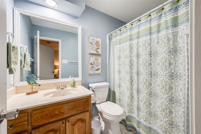 5515 Club Cove Court, De Cordova, TX 76049