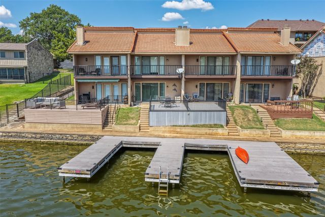 5515 Club Cove Court, De Cordova, TX 76049