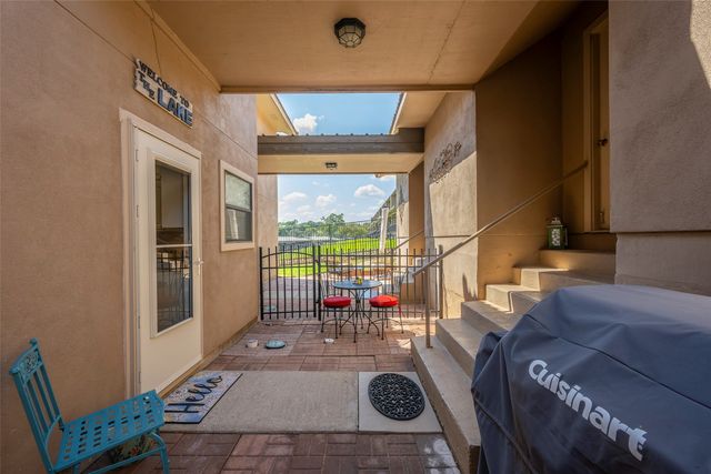 5515 Club Cove Court, De Cordova, TX 76049