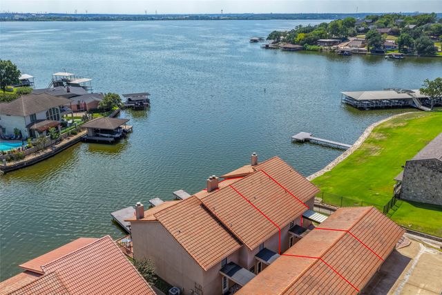 5515 Club Cove Court, De Cordova, TX 76049