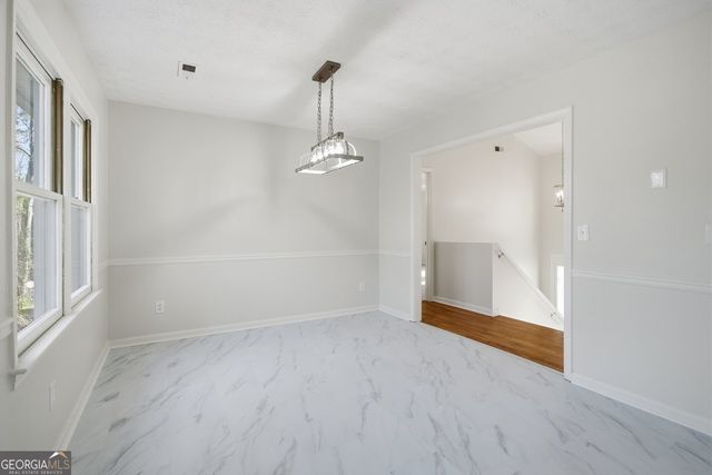 1518 Hillside Drive SE, Conyers, GA 30094