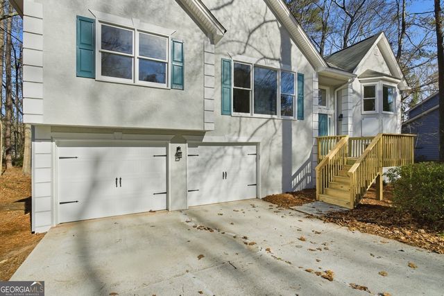 1518 Hillside Drive SE, Conyers, GA 30094