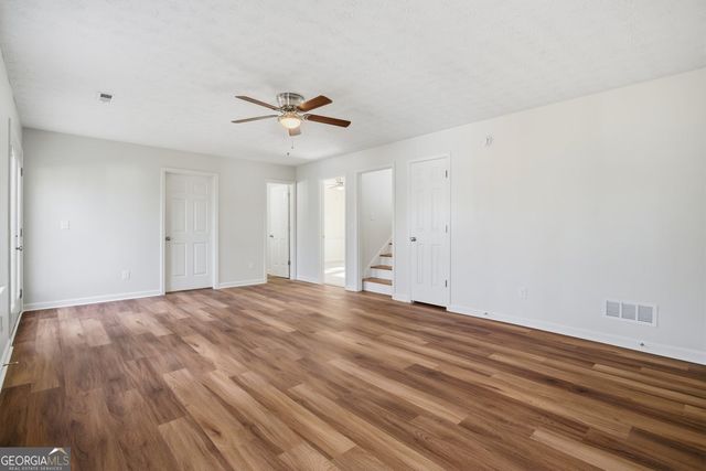 1518 Hillside Drive SE, Conyers, GA 30094