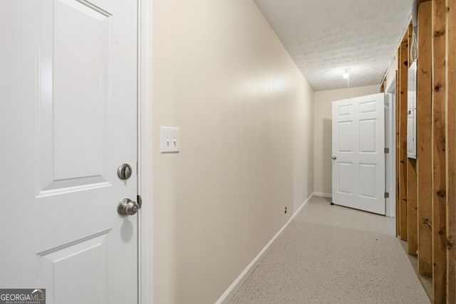 1518 Hillside Drive SE, Conyers, GA 30094