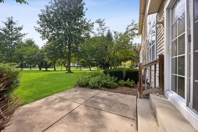 1987 Osprey Court 1987, Bartlett, IL 60103