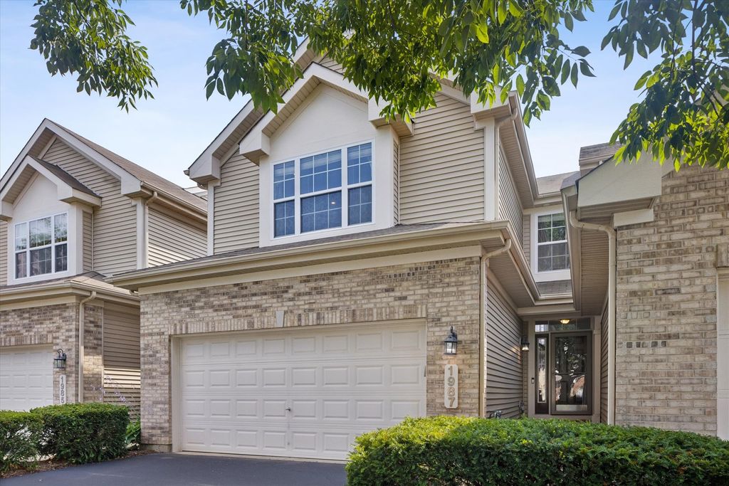1987 Osprey Court 1987, Bartlett, IL 60103