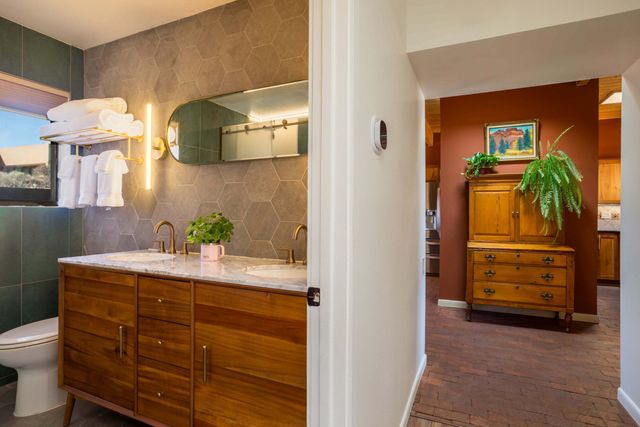 12 Mill Road NW, Albuquerque, NM 87120