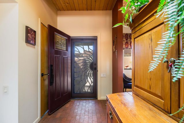 12 Mill Road NW, Albuquerque, NM 87120