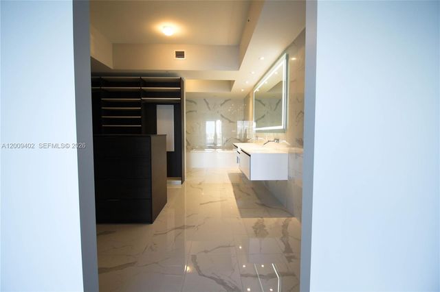 5000 Island Estates Dr 606, Aventura, FL 33160