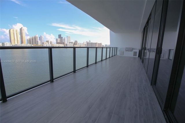 5000 Island Estates Dr 606, Aventura, FL 33160