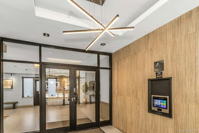 67-25 Clyde Street 1G, Forest Hills, NY 11375