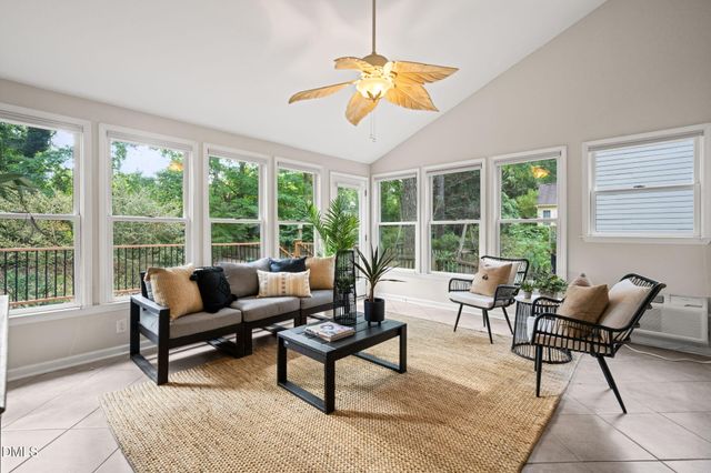 514 Autumngate Drive, Cary, NC 27518