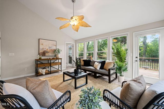 514 Autumngate Drive, Cary, NC 27518