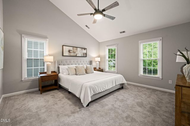 514 Autumngate Drive, Cary, NC 27518