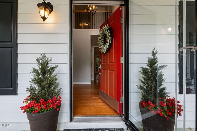 514 Autumngate Drive, Cary, NC 27518