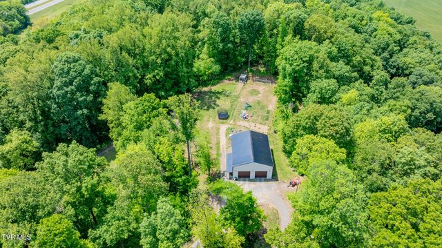 140 Bl Moore Lane, Jonesborough, TN 37659