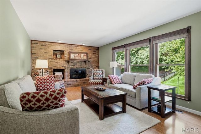 12067 Mereview Drive, St Louis, MO 63146