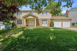12067 Mereview Drive, St Louis, MO 63146