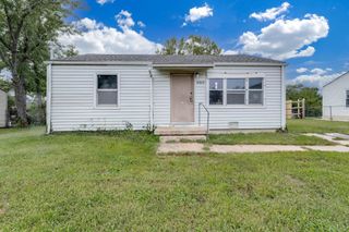 2323 N Estelle St, Wichita, KS 67219
