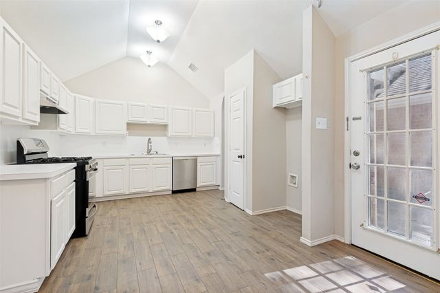 4712 Mount Hood Road, Fort Worth, TX 76137