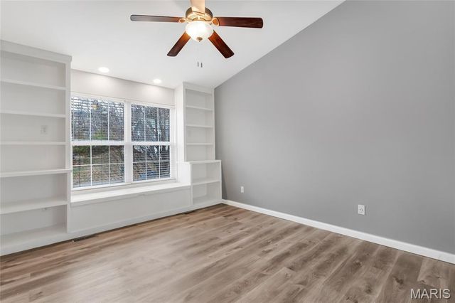 5640 Hawks Landing Drive, Hillsboro, MO 63050