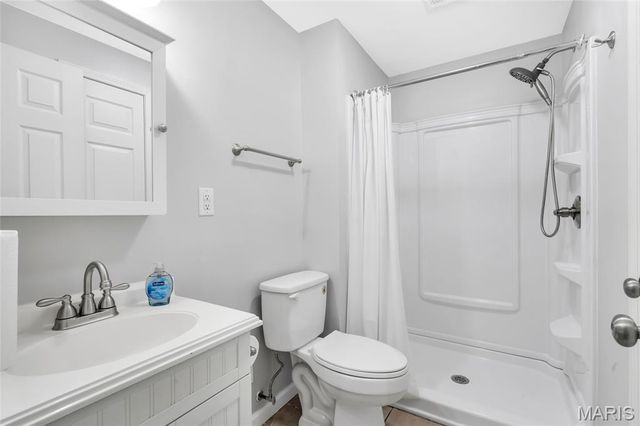 5640 Hawks Landing Drive, Hillsboro, MO 63050