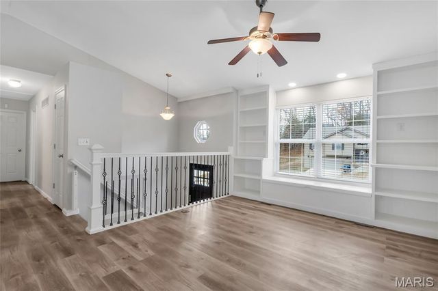 5640 Hawks Landing Drive, Hillsboro, MO 63050