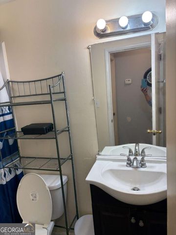 1317 Surrey Lane SW, Marietta, GA 30008