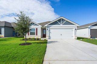 257 W Luna Blue LN, Jarrell, TX 76537
