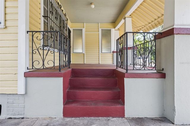 5005 N 15TH STREET, Tampa, FL 33610