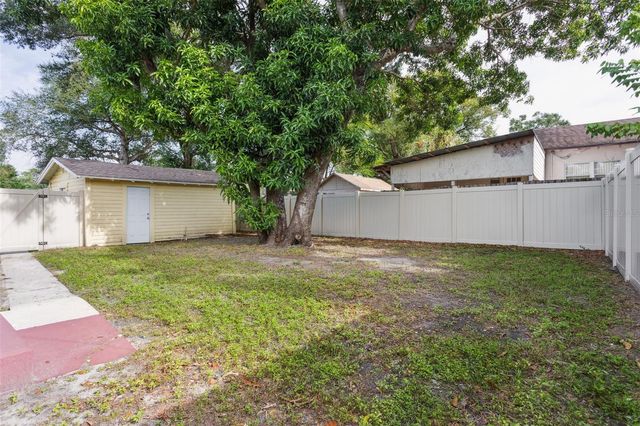 5005 N 15TH STREET, Tampa, FL 33610