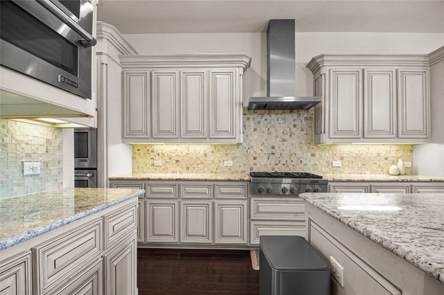 2504 Las Palmas Lane, Plano, TX 75075