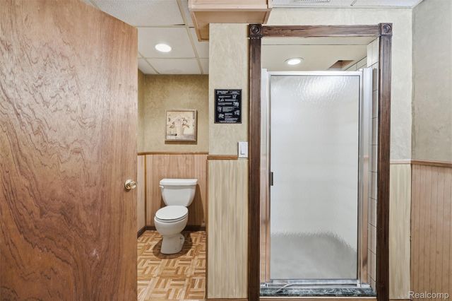 42739 Pond View Drive, Sterling Heights, MI 48314