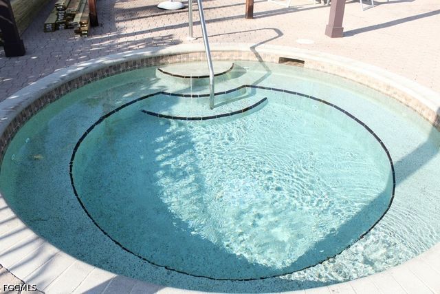 15605 Ocean Walk CIR 303, Fort Myers, FL 33908