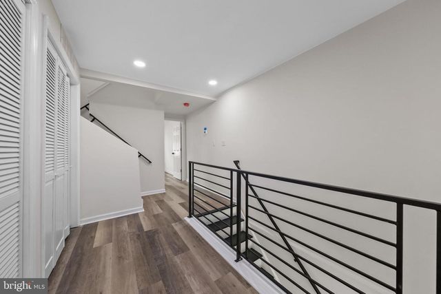 516 COLUMBUS RD, Burlington, NJ 08016