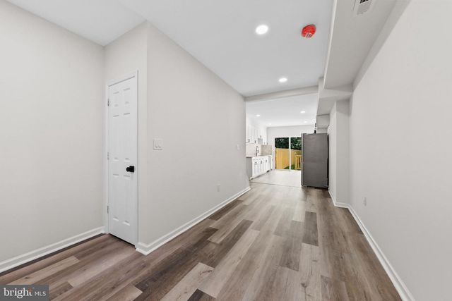 516 COLUMBUS RD, Burlington, NJ 08016