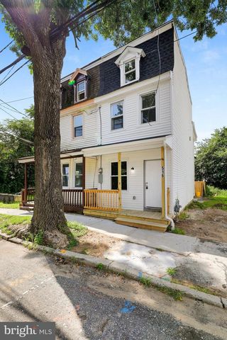 516 COLUMBUS RD, Burlington, NJ 08016