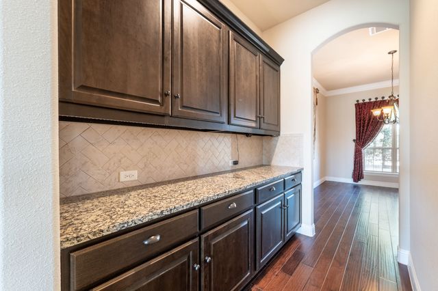 613 Southwestern Drive, Rockwall, TX 75087