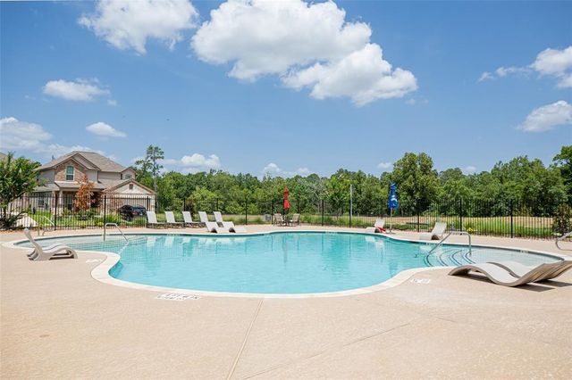 2906 Lawrence Park Court, Conroe, TX 77304
