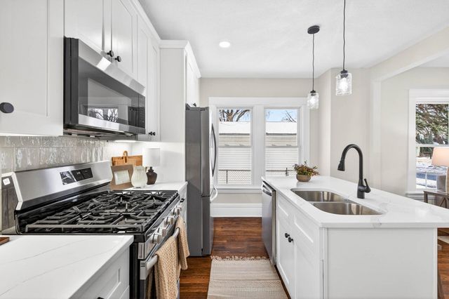 2416 E 37th Street, Minneapolis, MN 55406