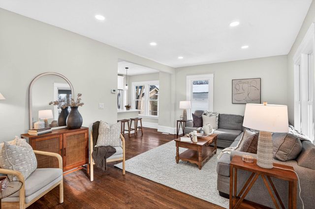 2416 E 37th Street, Minneapolis, MN 55406