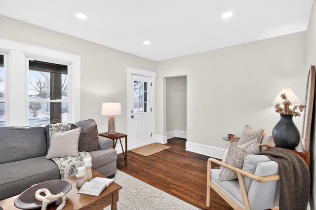 2416 E 37th Street, Minneapolis, MN 55406